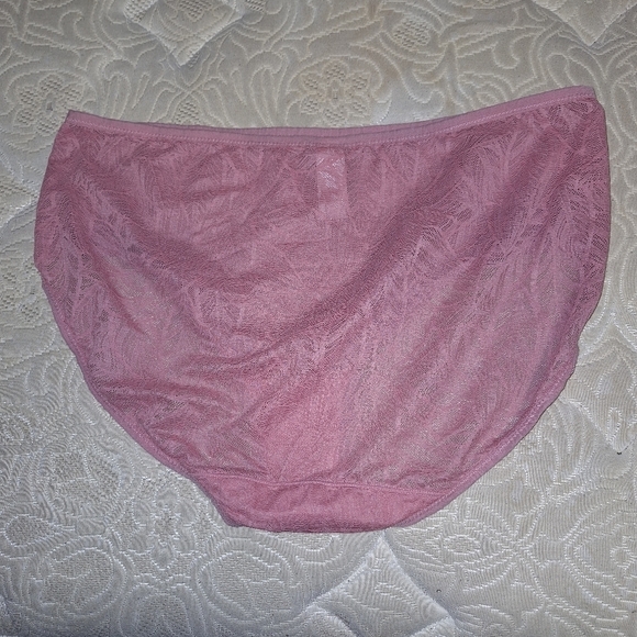 A bundle of 4 pairs of ladies' large panties. Sexy, comfortable, lingerie - Picture 6 of 15